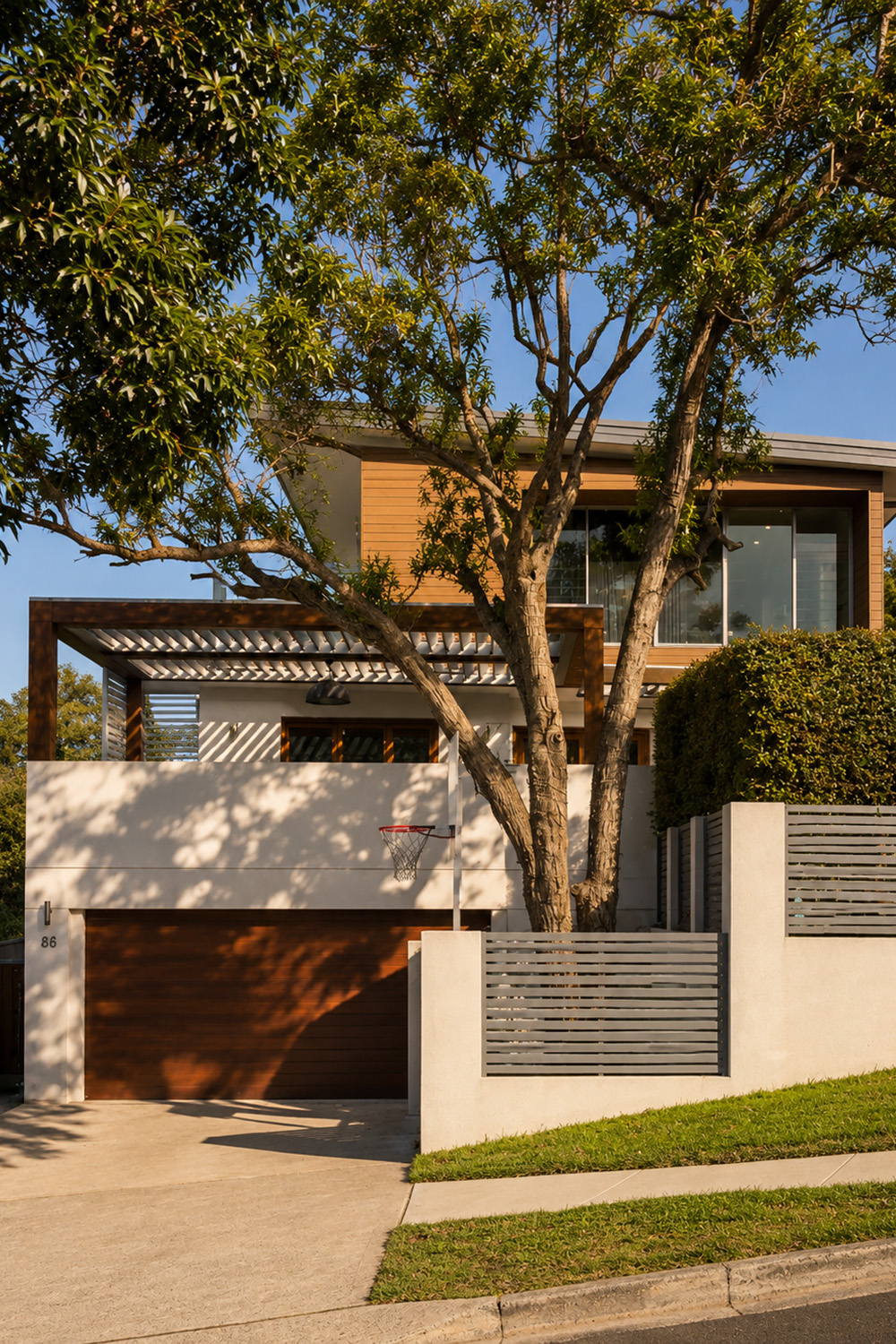 Modern Coastal Architecture – C&C House Freshwater Street View