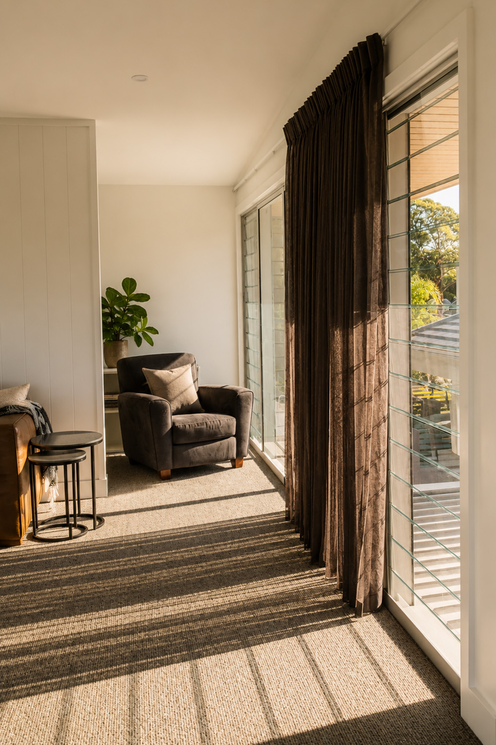 Modern Coastal Architecture – C&C House Freshwater Bedroom
