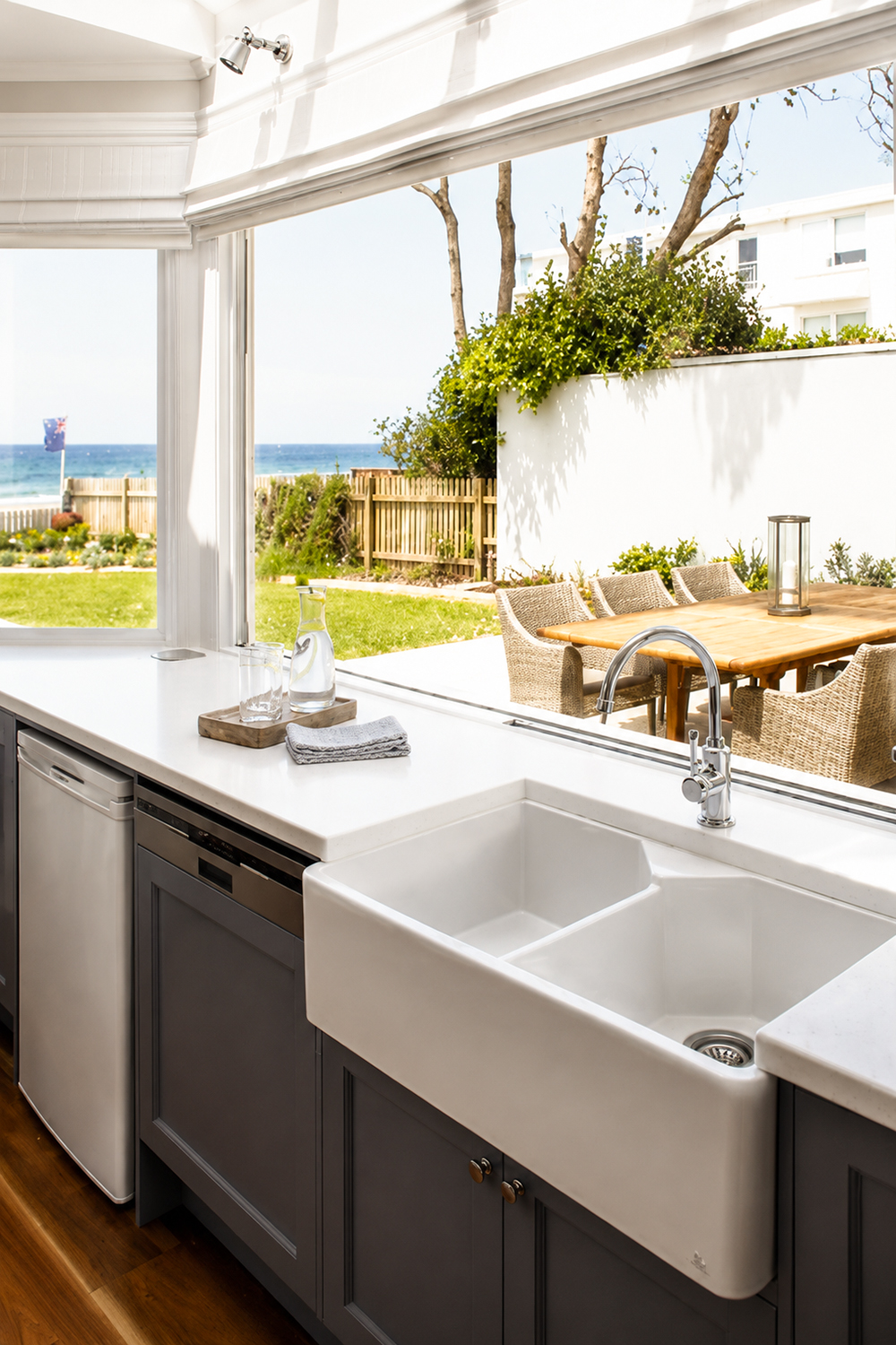 Hamptons Style Renovation – J&C House Collaroy Kitchen Windows