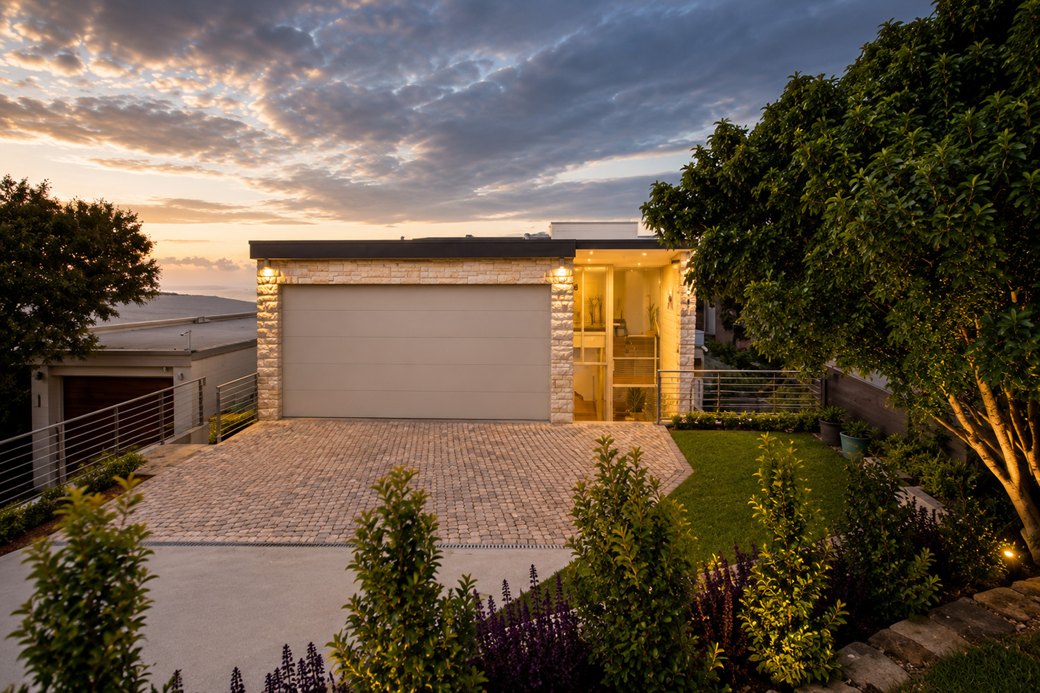 M&S House Collaroy – Street View