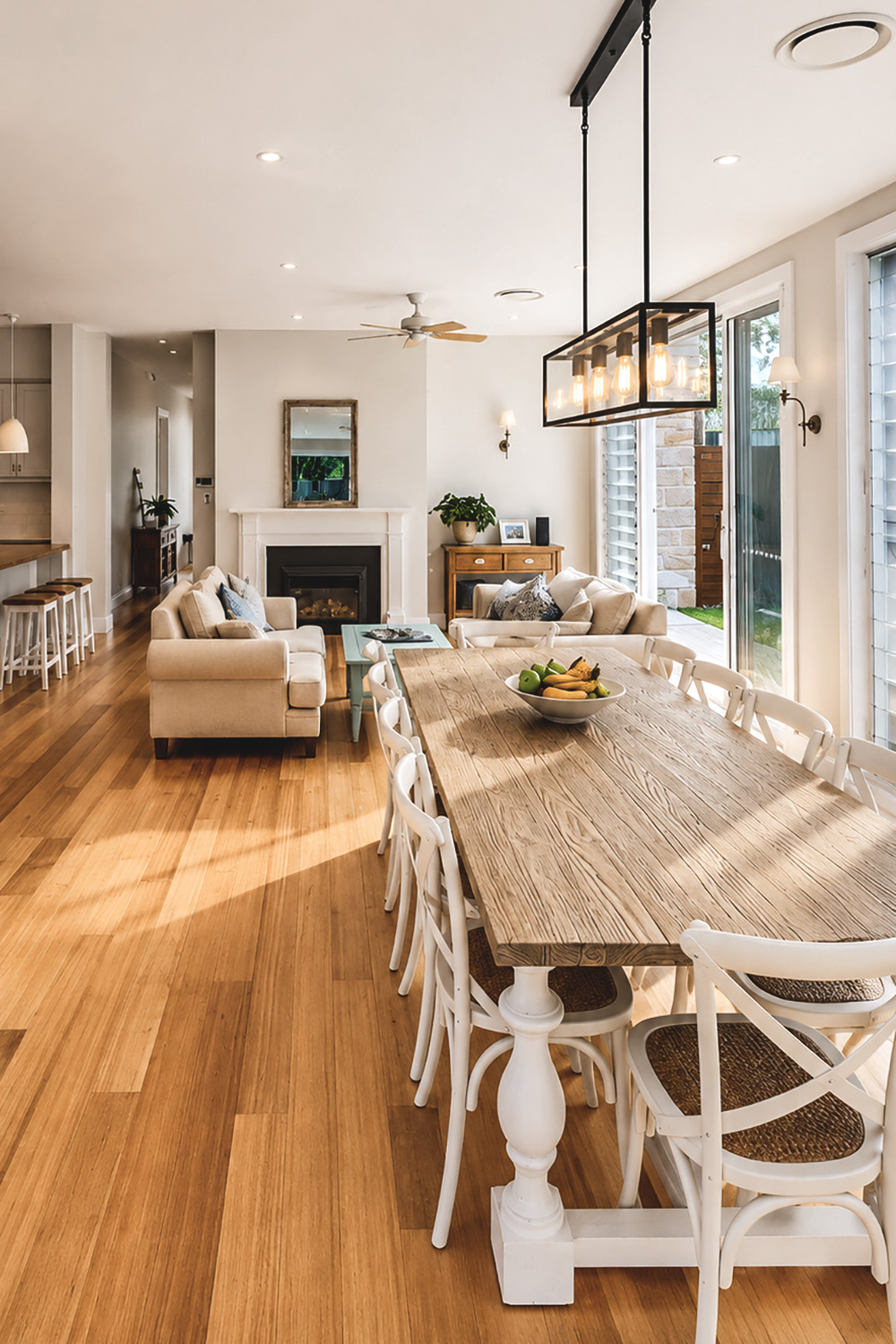 Drummoyne architect – D&N House lounge and dining area