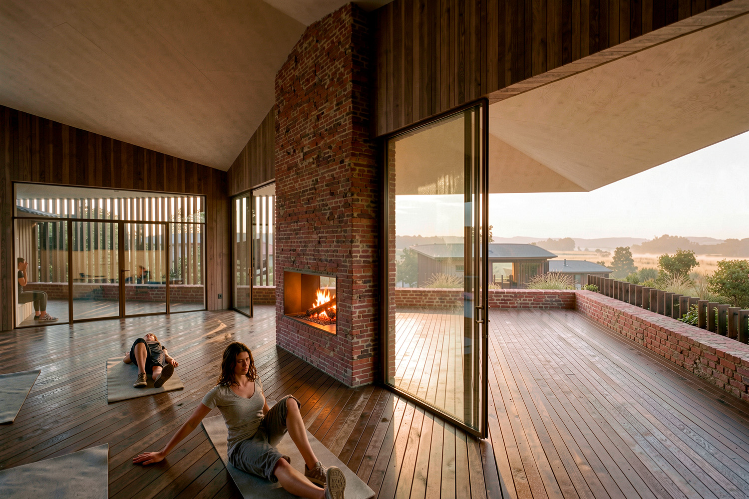 Yoga Retreat – Fireplace and Balcony