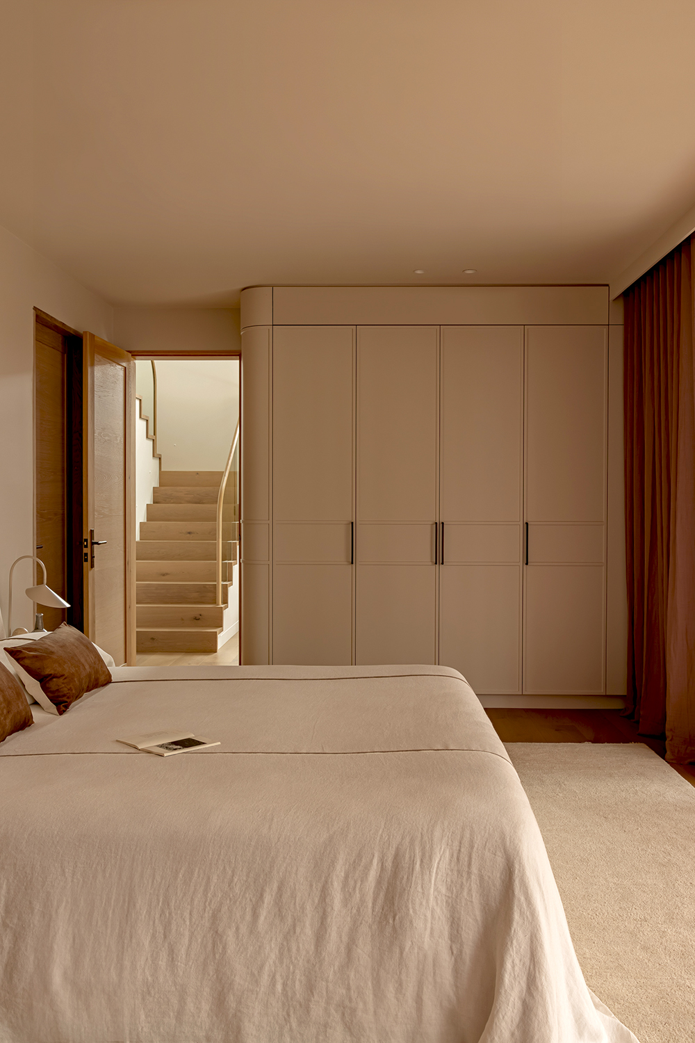 Modern coastal interior design – N&H House Wardrobe