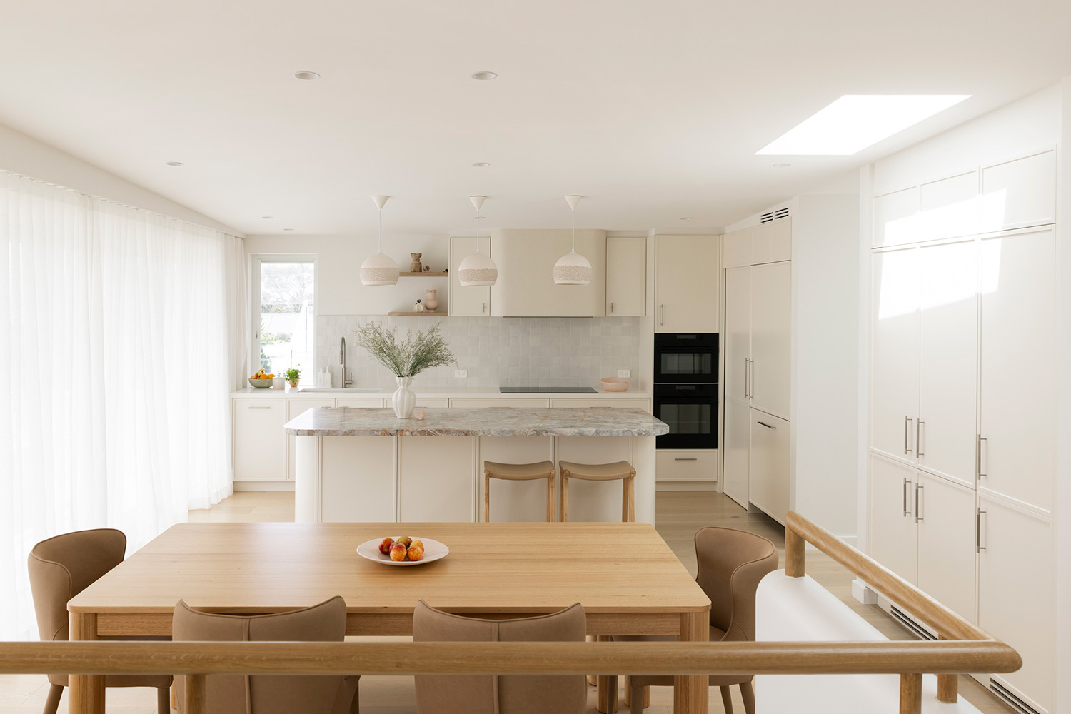 J&M Mid-Century Modern House – Dining/ Kitchen